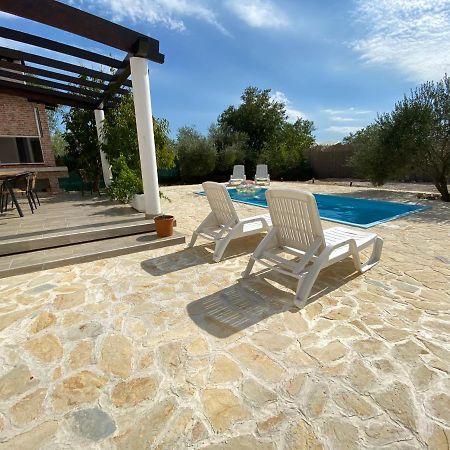 Villa Bubica- Cozy Holiday Home In Rural Area With Pool Stankovci  Ngoại thất bức ảnh