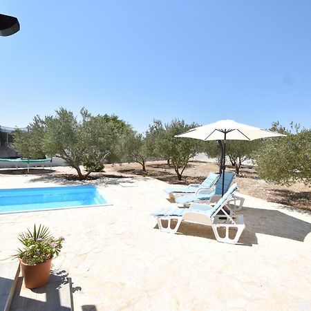 Villa Bubica- Cozy Holiday Home In Rural Area With Pool Stankovci  Ngoại thất bức ảnh