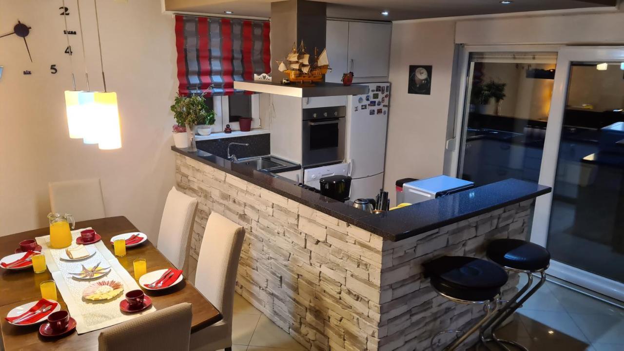 Villa Bubica- Cozy Holiday Home In Rural Area With Pool Stankovci  Ngoại thất bức ảnh