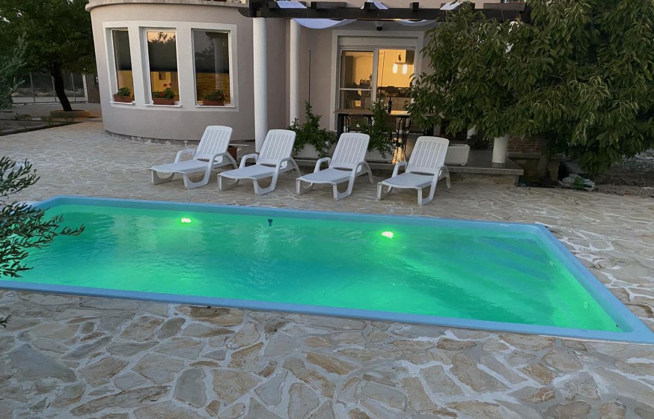 Villa Bubica- Cozy Holiday Home In Rural Area With Pool Stankovci  Ngoại thất bức ảnh