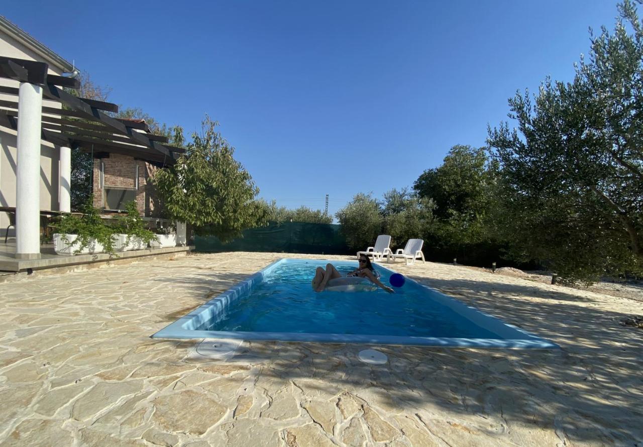 Villa Bubica- Cozy Holiday Home In Rural Area With Pool Stankovci  Ngoại thất bức ảnh