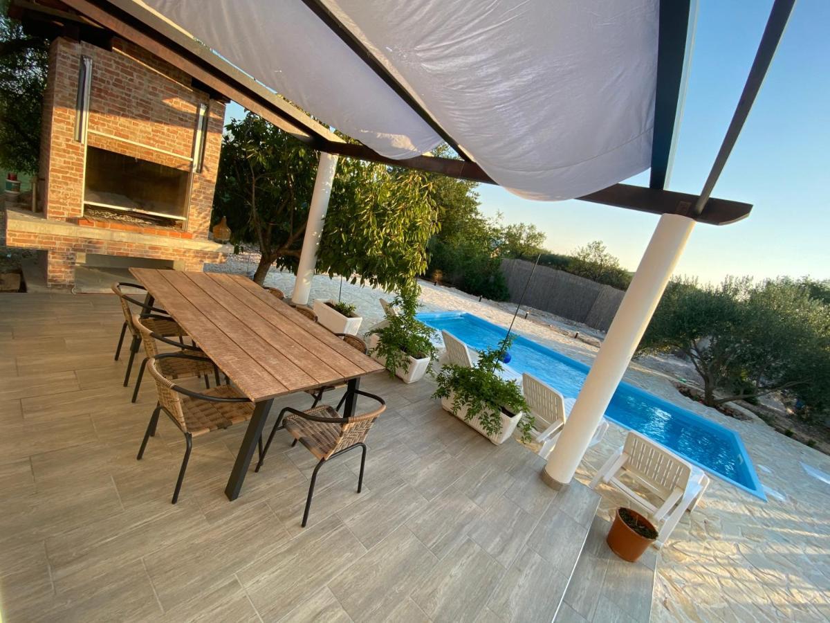 Villa Bubica- Cozy Holiday Home In Rural Area With Pool Stankovci  Ngoại thất bức ảnh