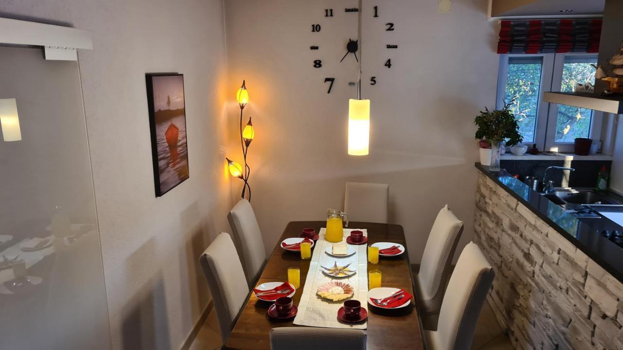 Villa Bubica- Cozy Holiday Home In Rural Area With Pool Stankovci  Ngoại thất bức ảnh