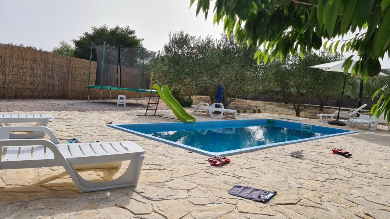 Villa Bubica- Cozy Holiday Home In Rural Area With Pool Stankovci  Ngoại thất bức ảnh