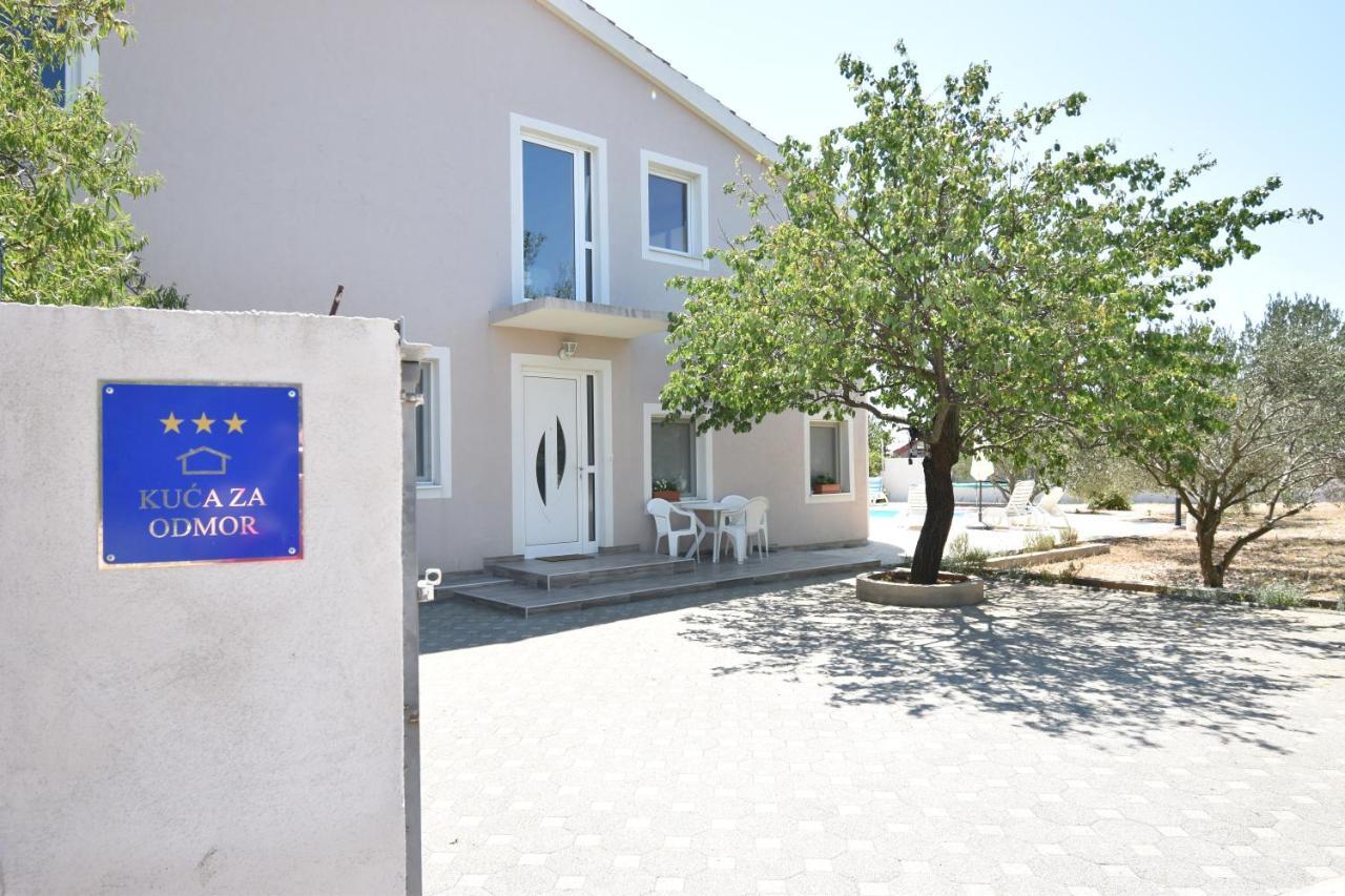 Villa Bubica- Cozy Holiday Home In Rural Area With Pool Stankovci  Ngoại thất bức ảnh
